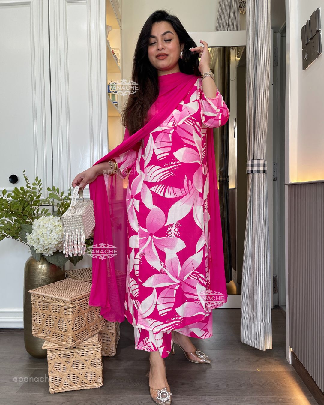 Daily wear set in pink