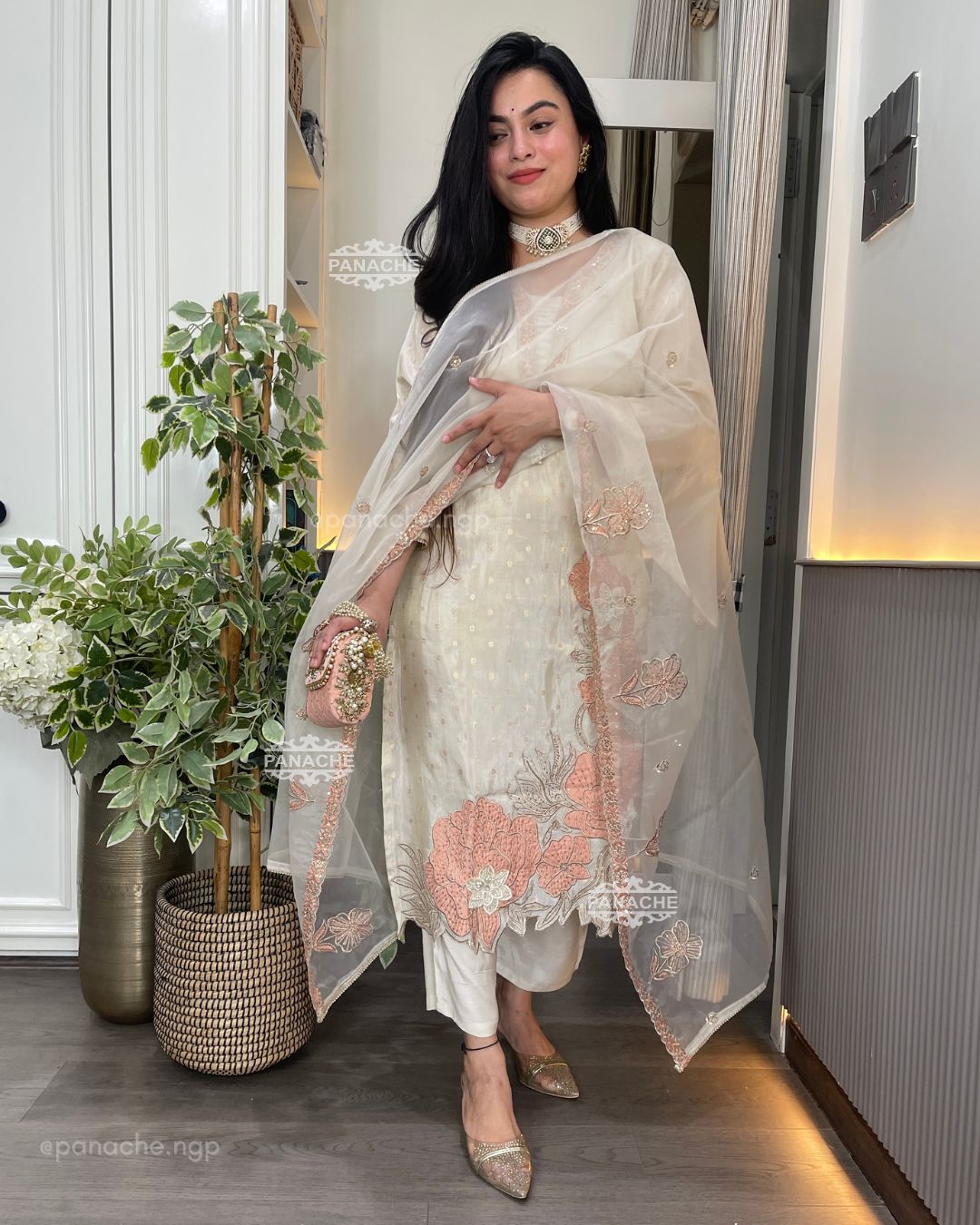 Cream embroidered set