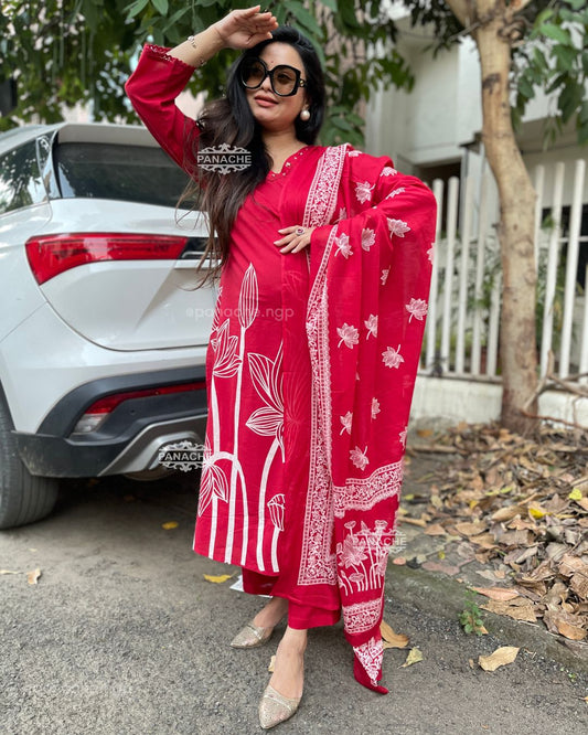 Red placement suit set