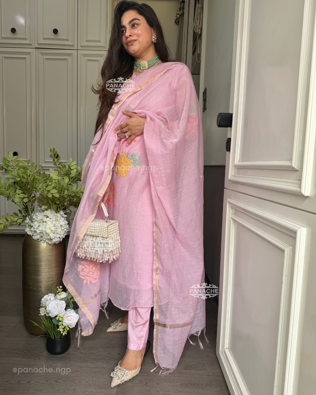 Pastel mul embroidered set
