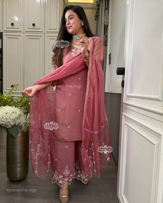 Saba Pink festive set