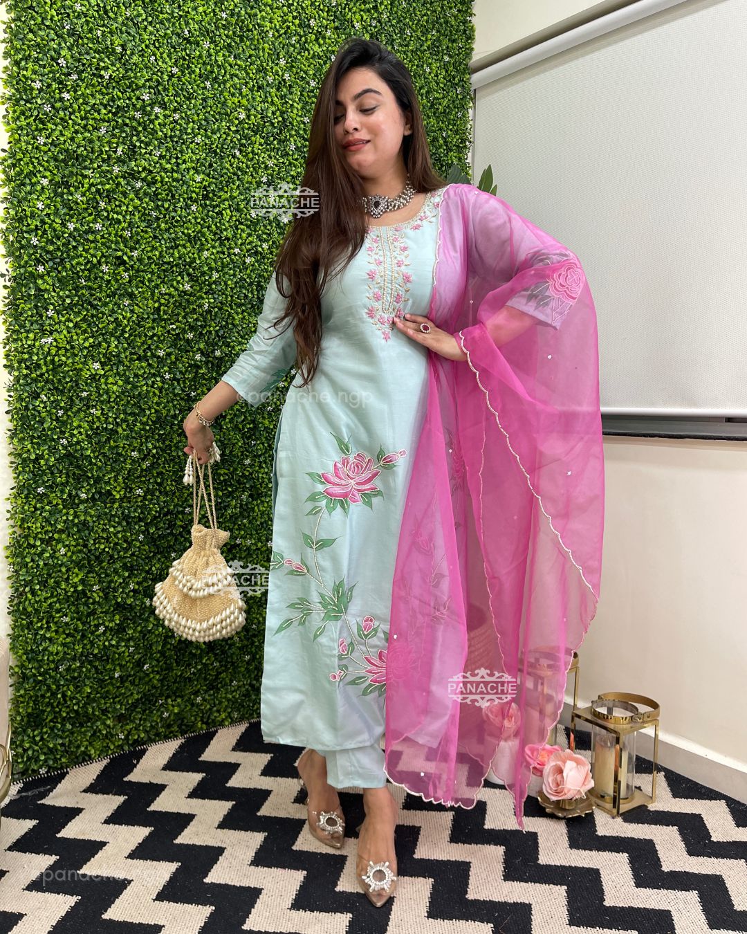 Hand painted Noori set