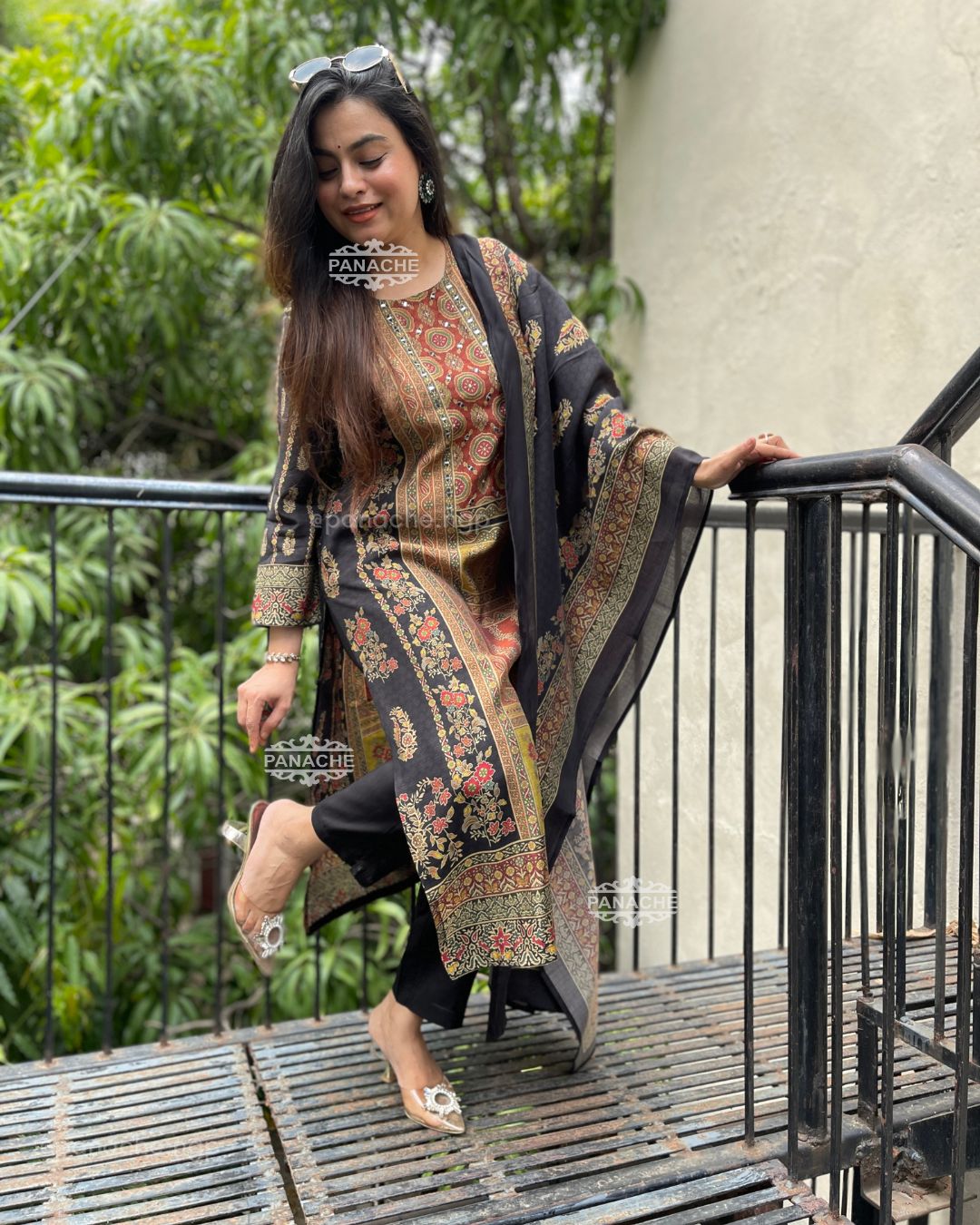 Print on print muslin set