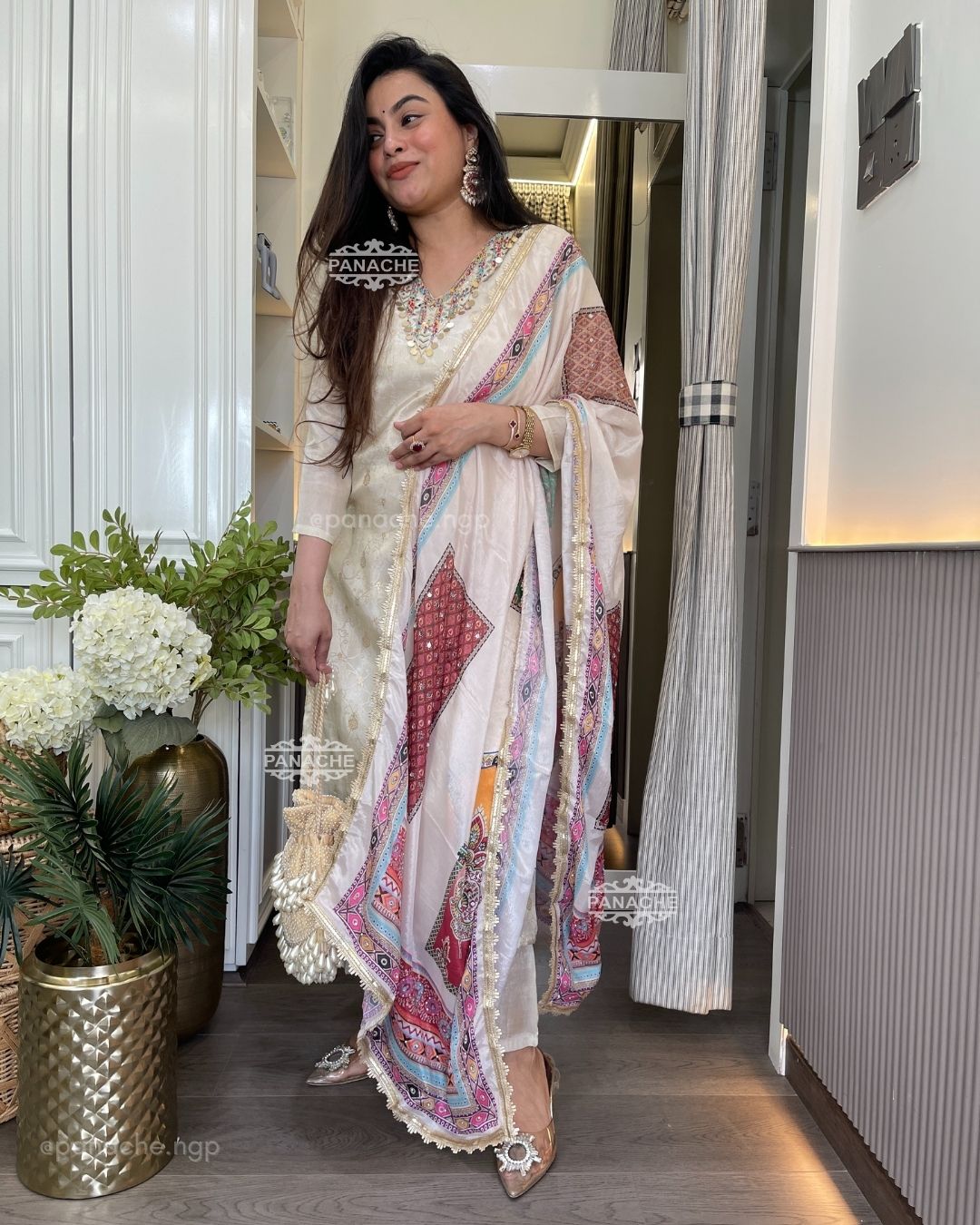 Budget digital Banarasi tissue orgenza set