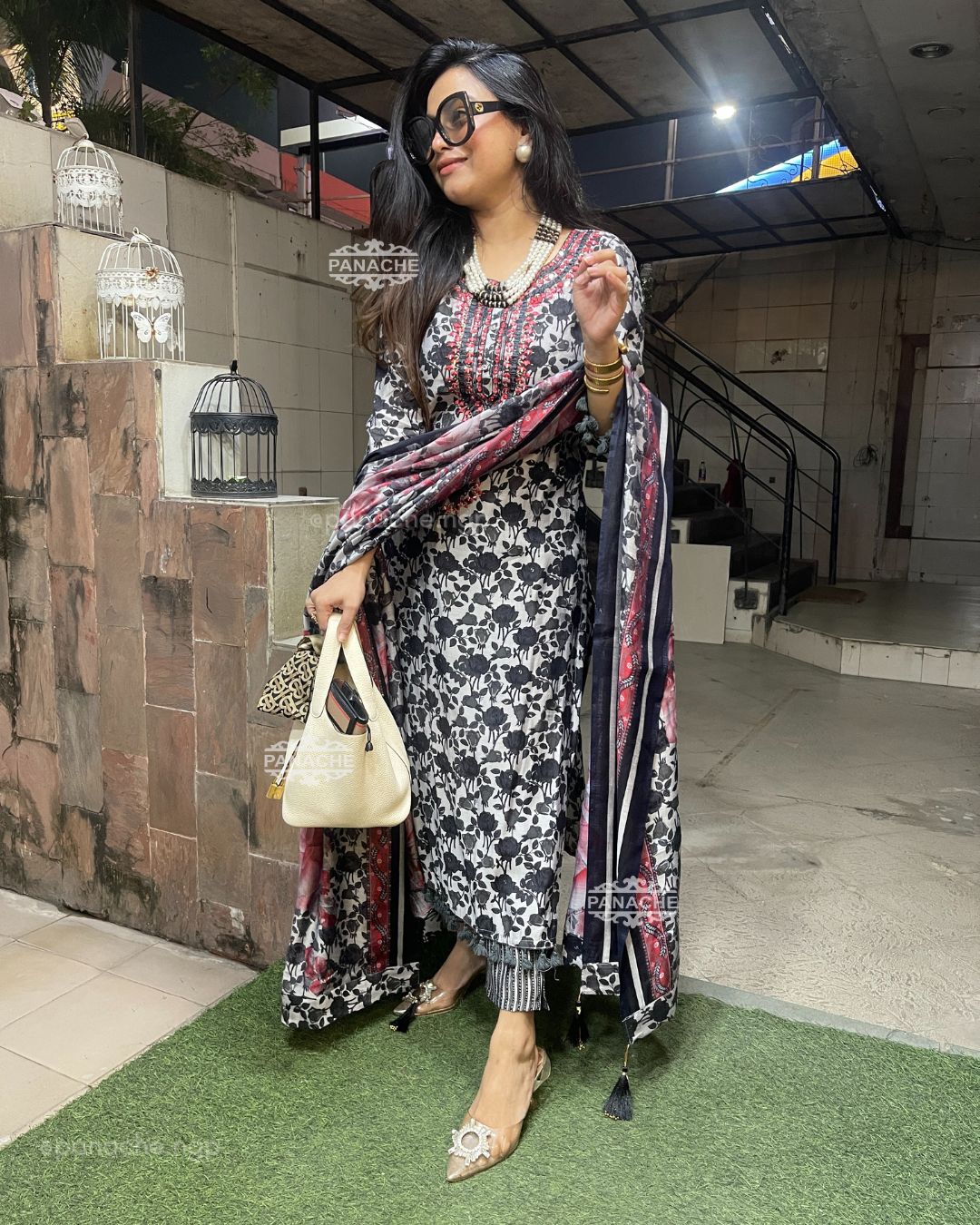 Funda muslin set with mirror work