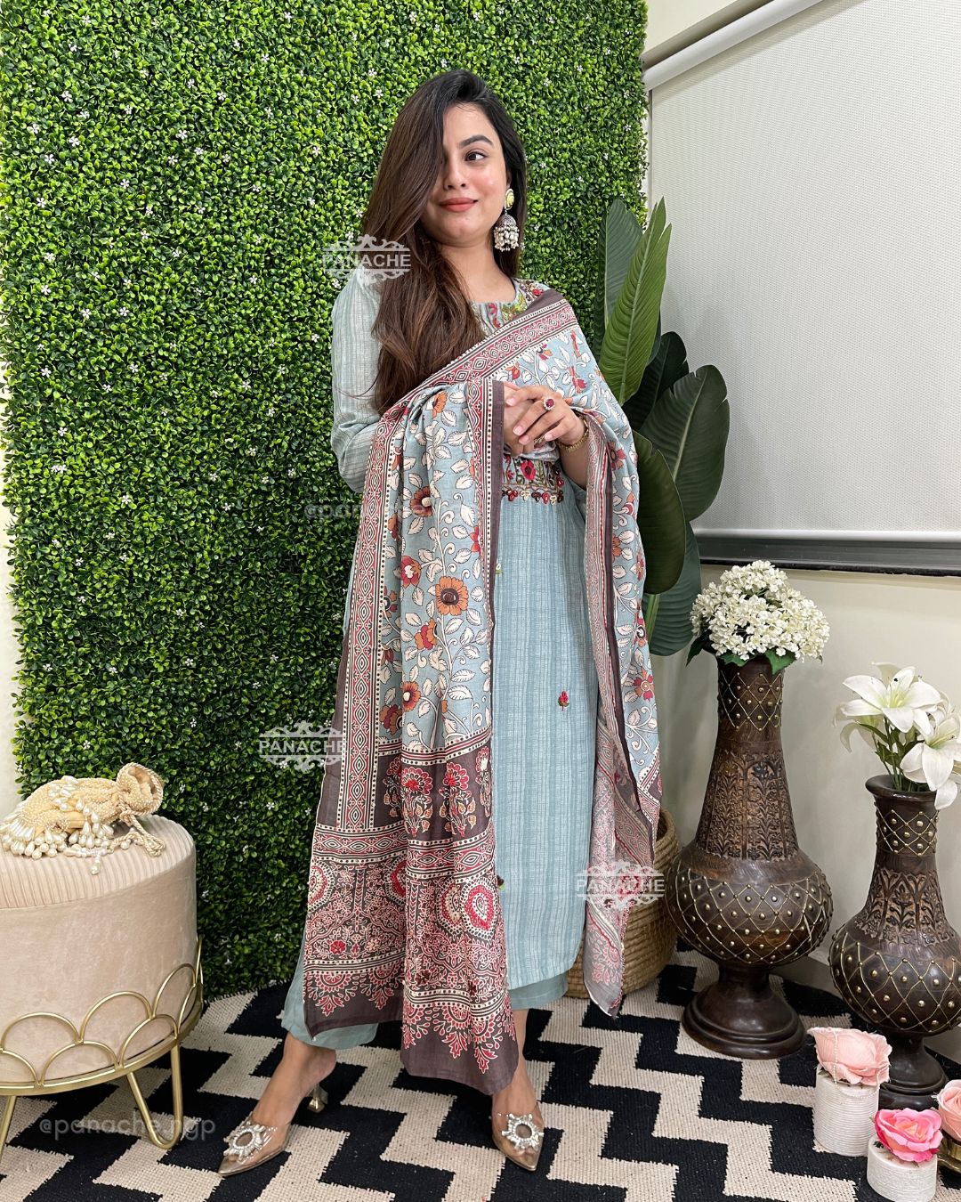 French knot embroidered suits