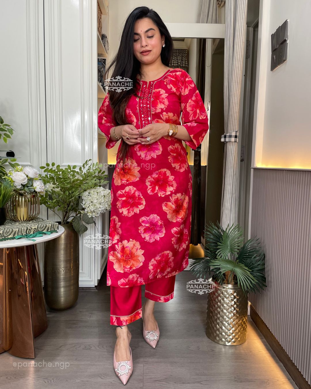 Scarlet floral set