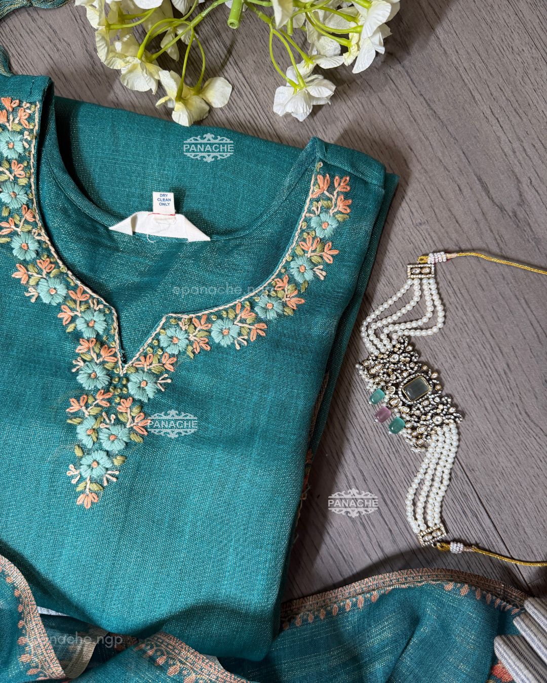 Aqua katha set