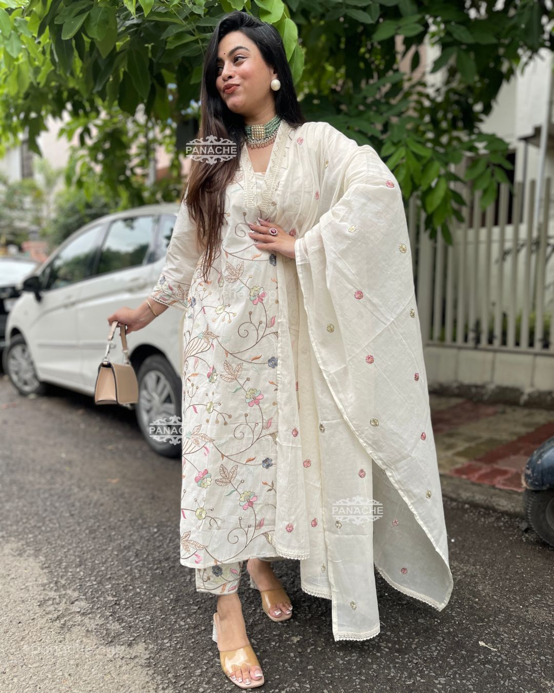 Off white embroidered set