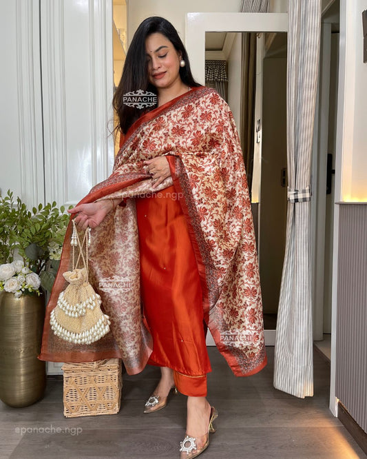 Shades of rust & orange suit