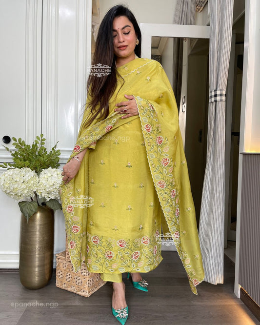 Lemony minty goodness suit set