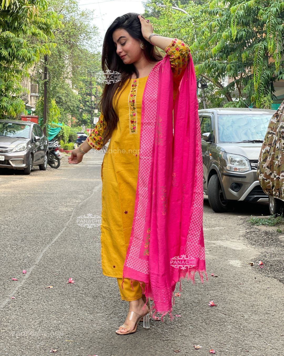 Mango resham set