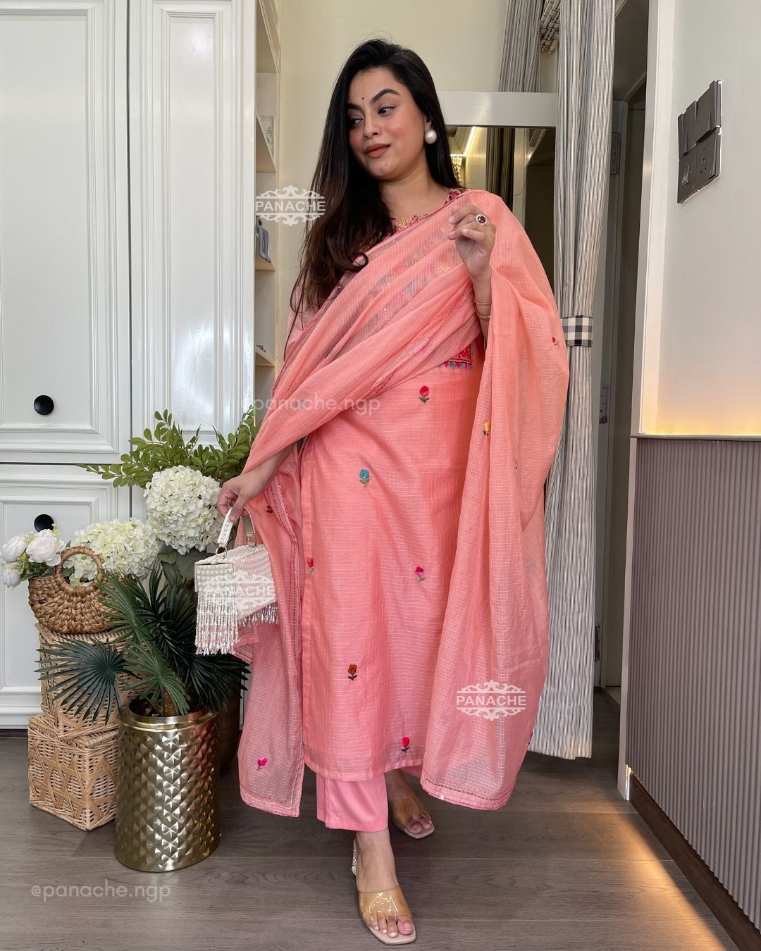 Peach frenchknot set