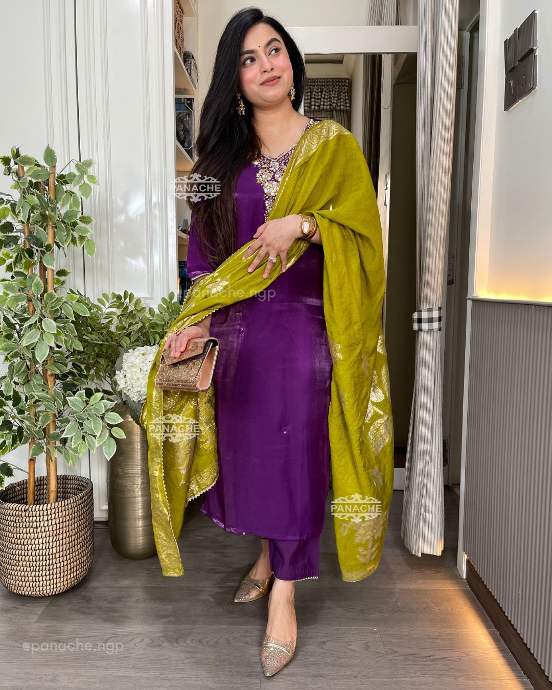 Riwayaat contrast set