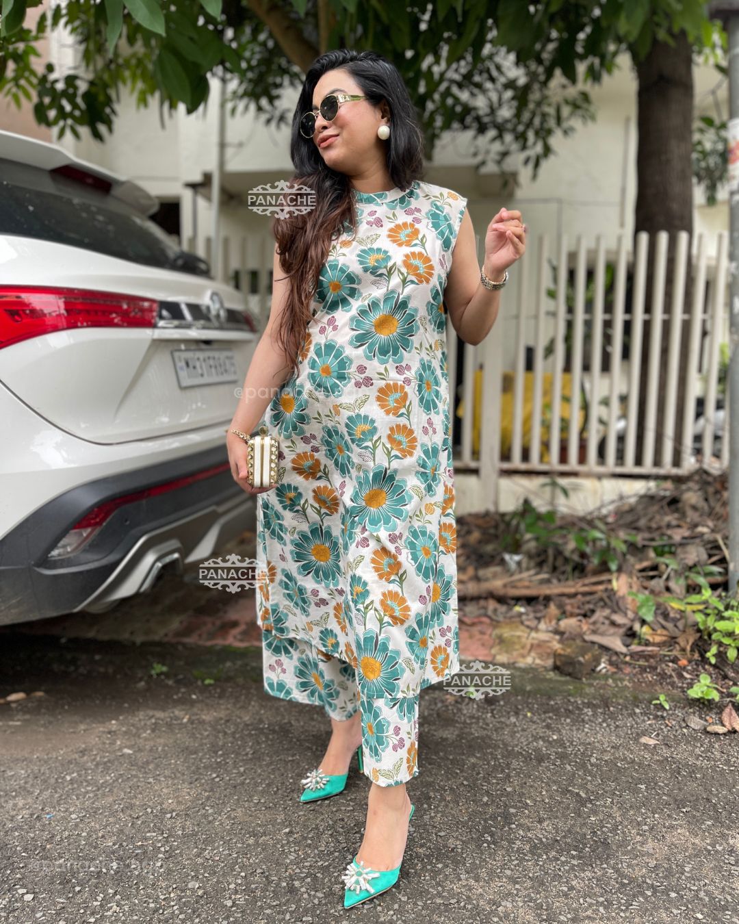 Print on print sleeveless cotton budget set