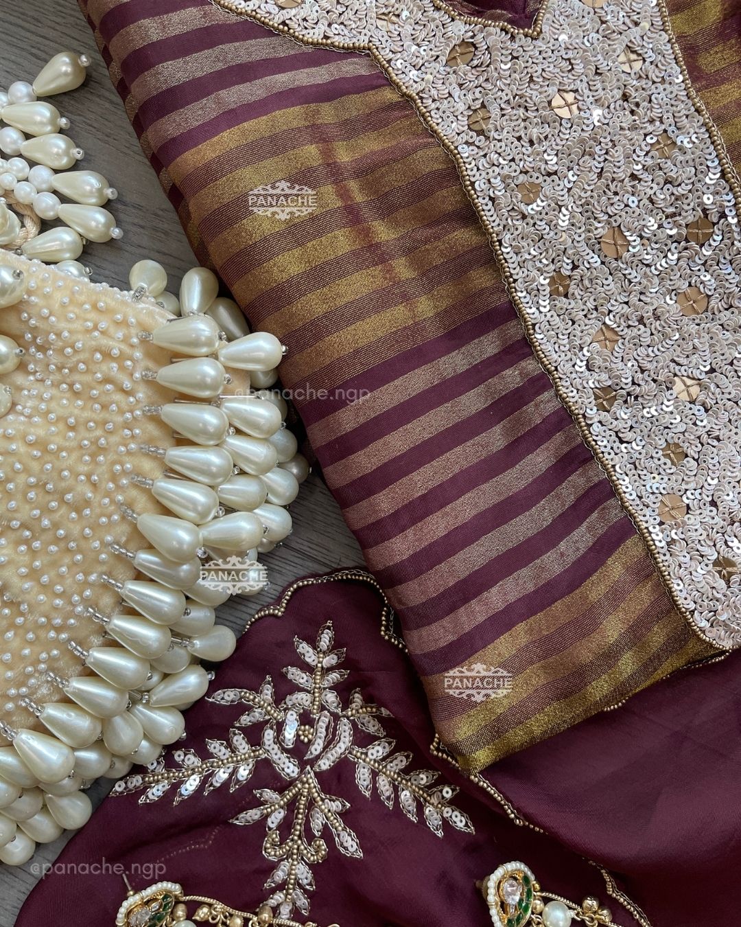 Shades of maroon & gold set