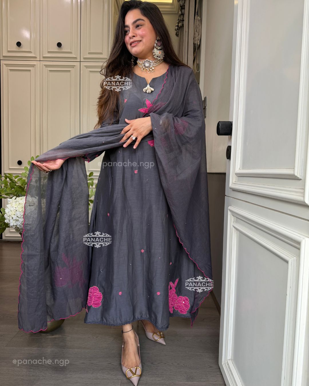 Rose appliqué suits
