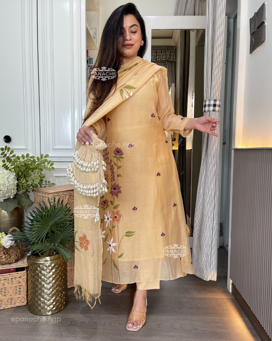 Beige mul hand painted suit set