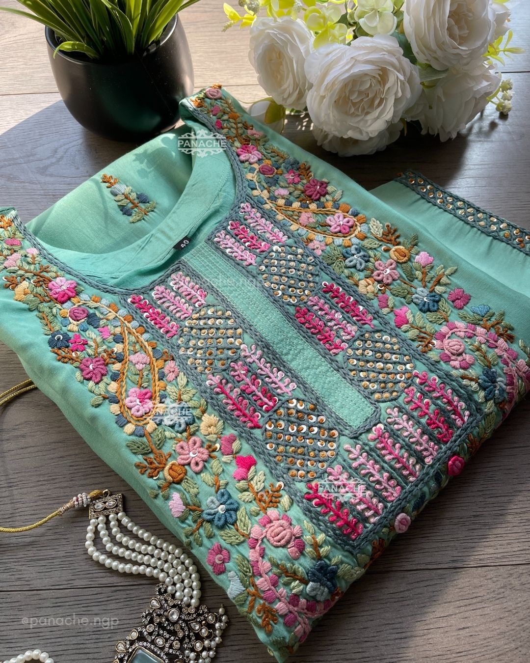 Aura mint frenchknot suit set