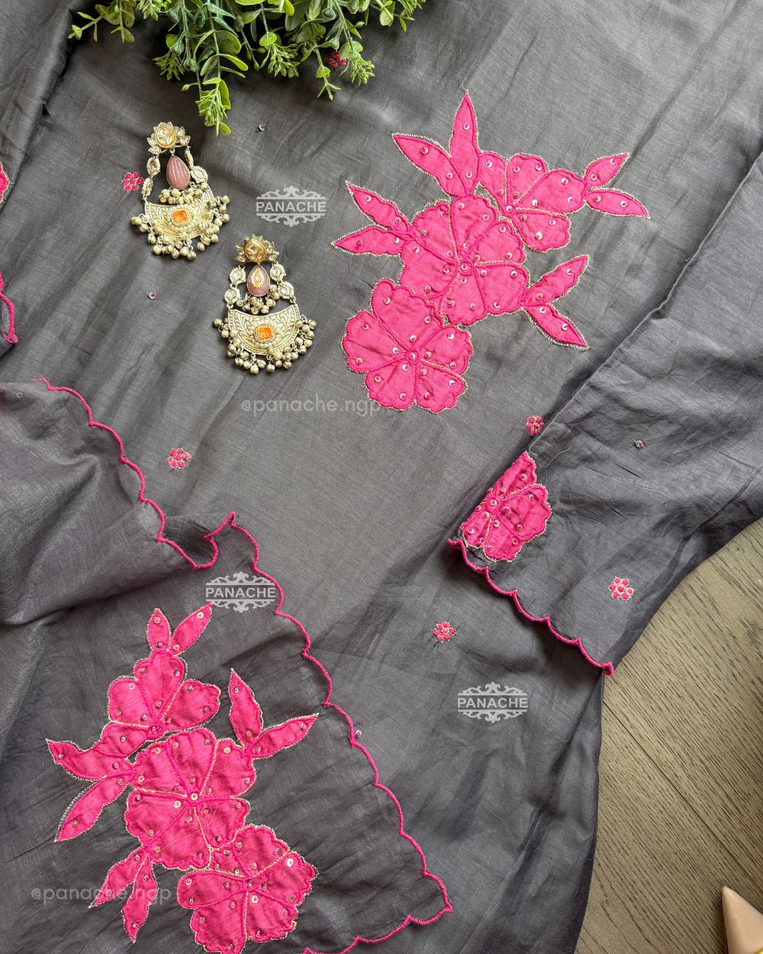 Rose appliqué suits