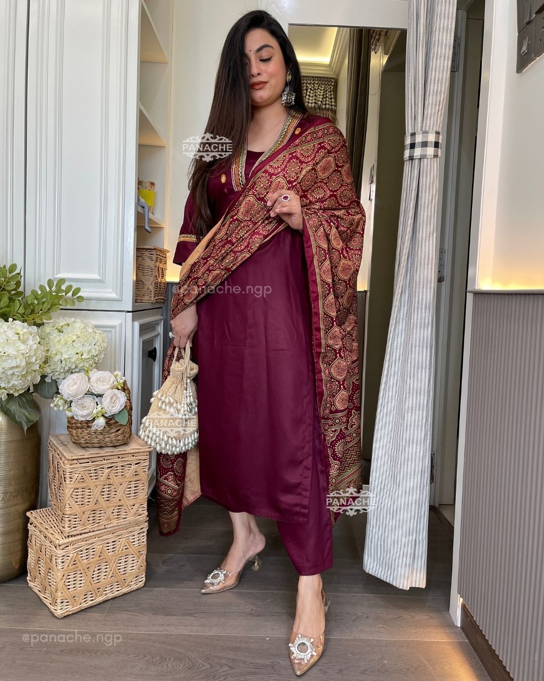 Mirror bandhani gajji set