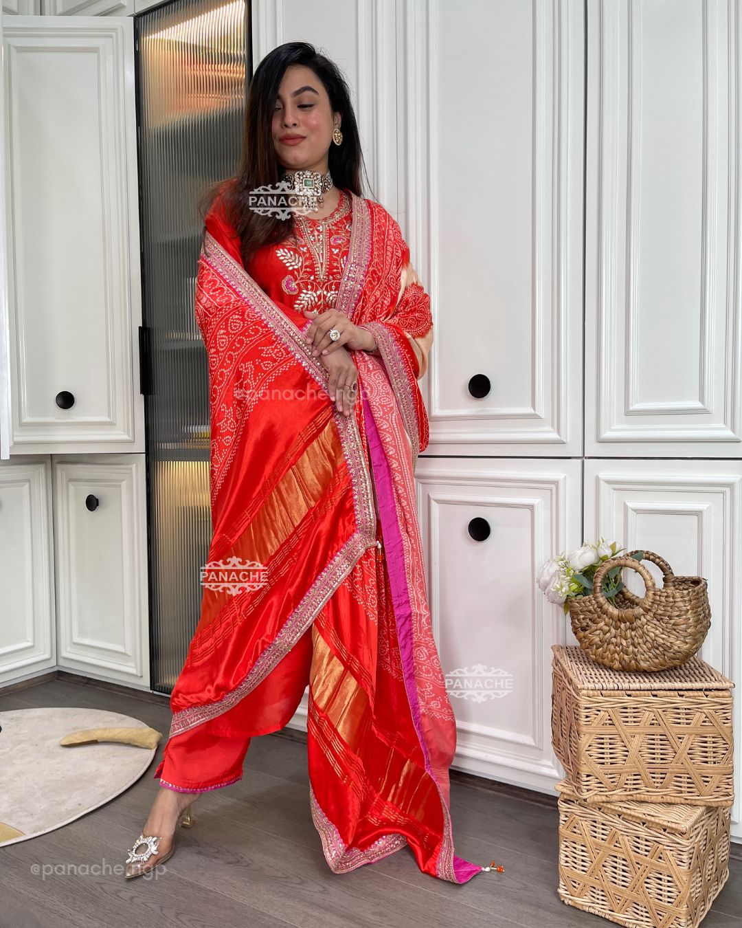 Coral gajji bandhani set