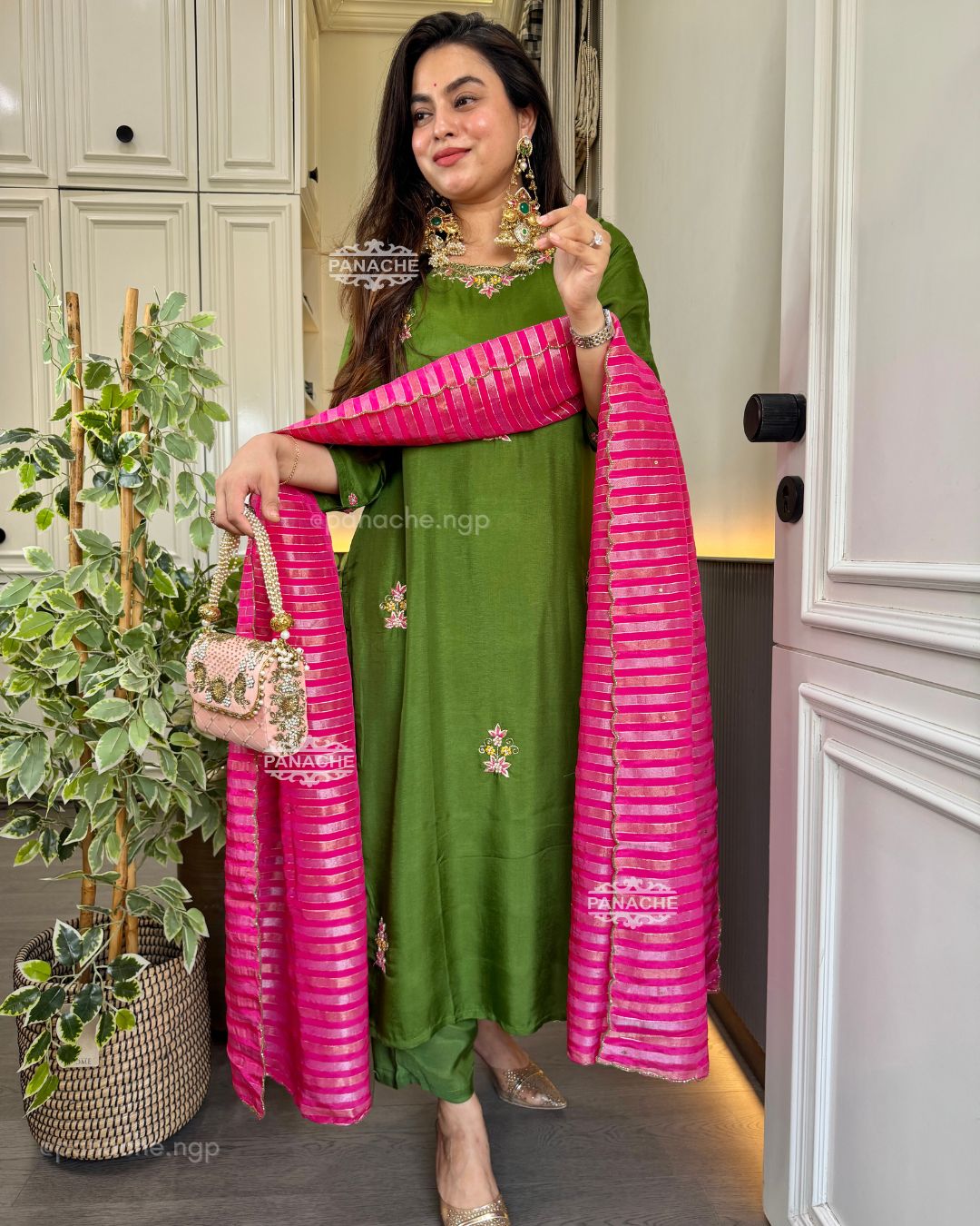 Mehendi gulabo set