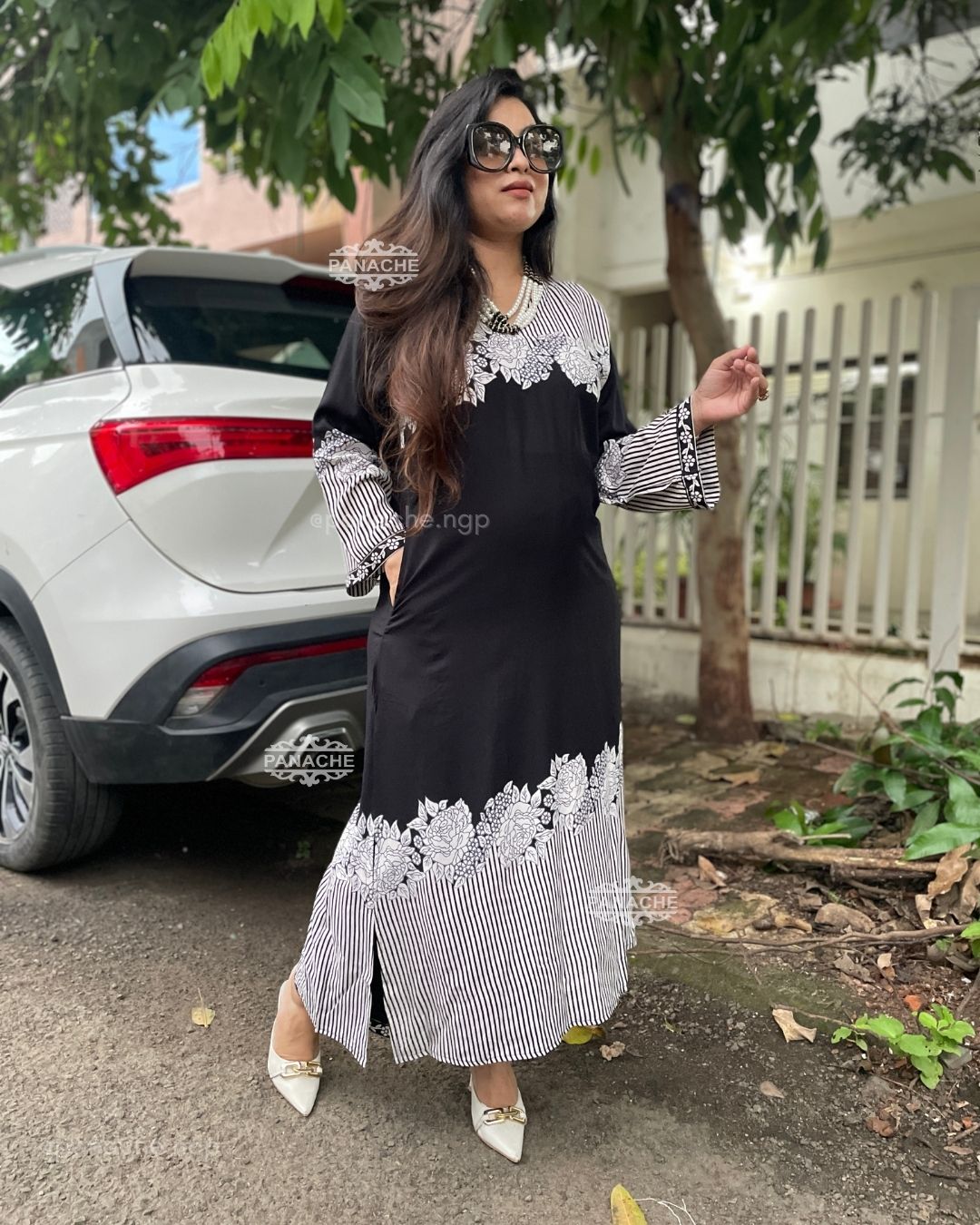 Casual monochrome set