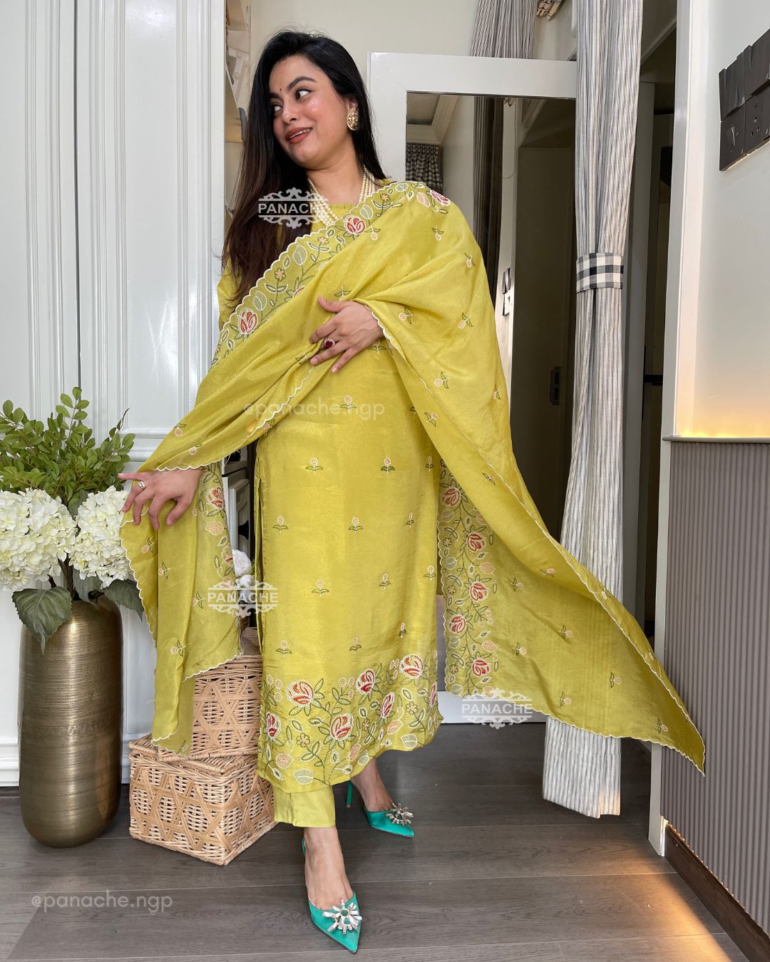 Lemony minty goodness suit set