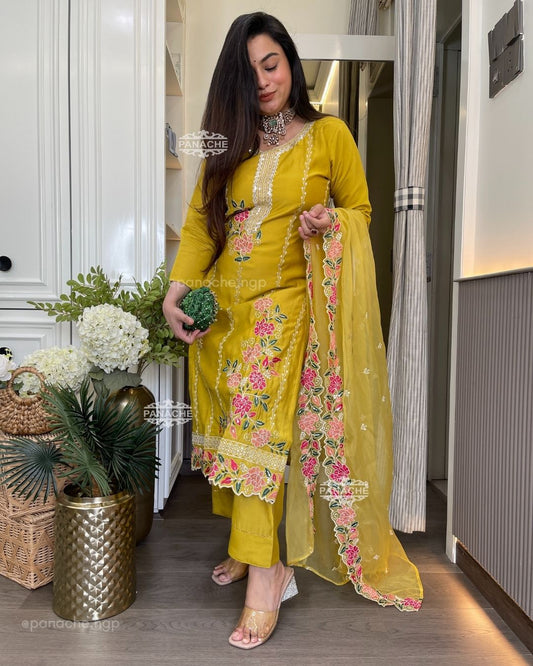 Noori yellow budget set