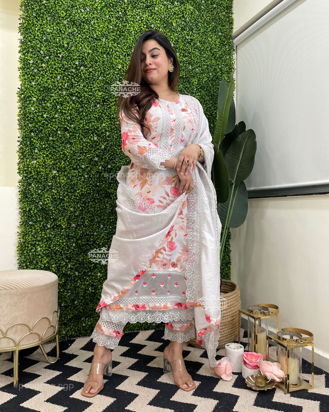 Karachi grey floral set