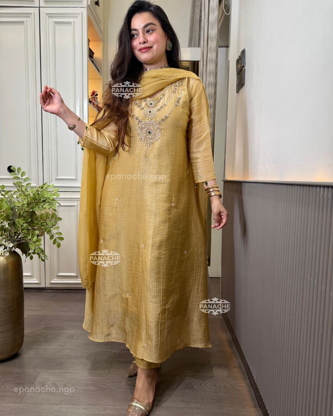 Rani jewelled set