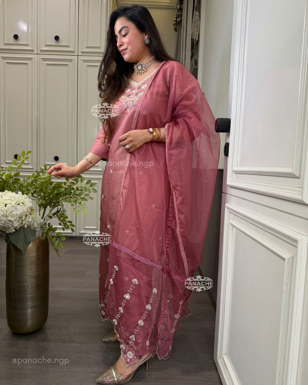 Saba Pink festive set