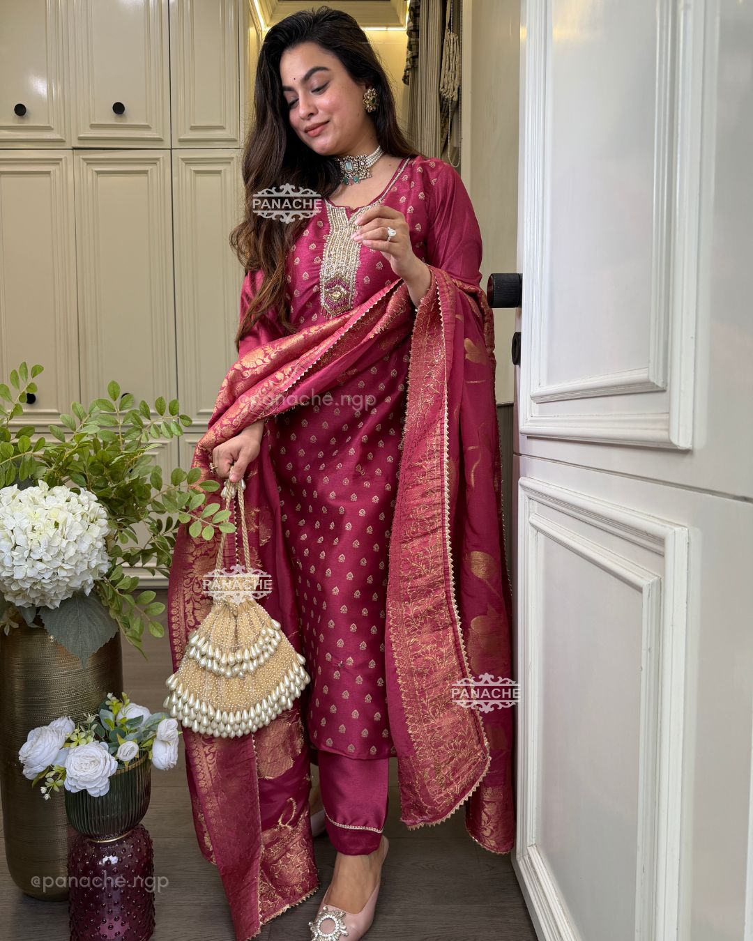Butti Banarasi sets