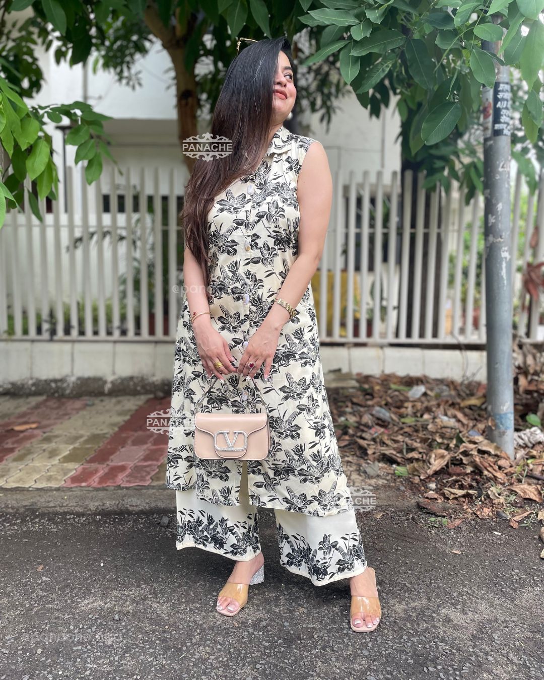 Monochrome slub coords