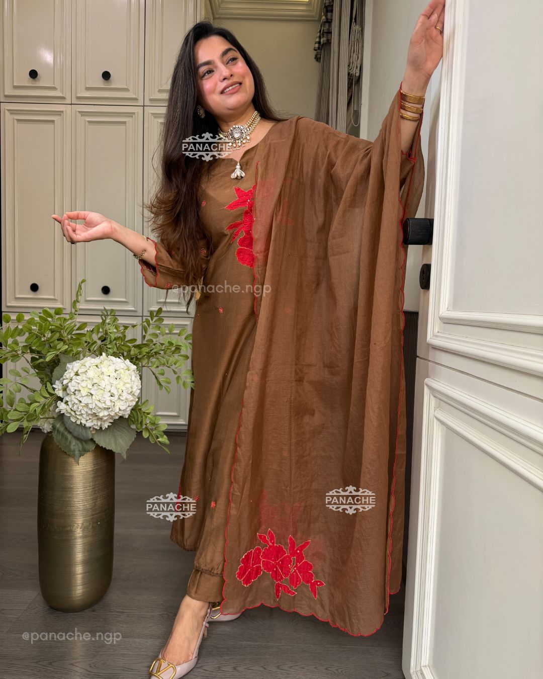 Rose appliqué suits