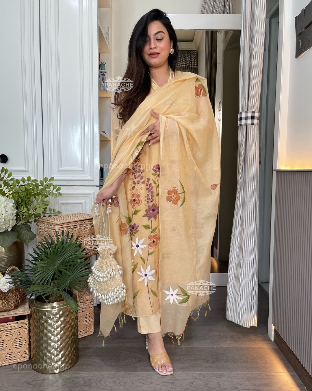 Beige mul hand painted suit set