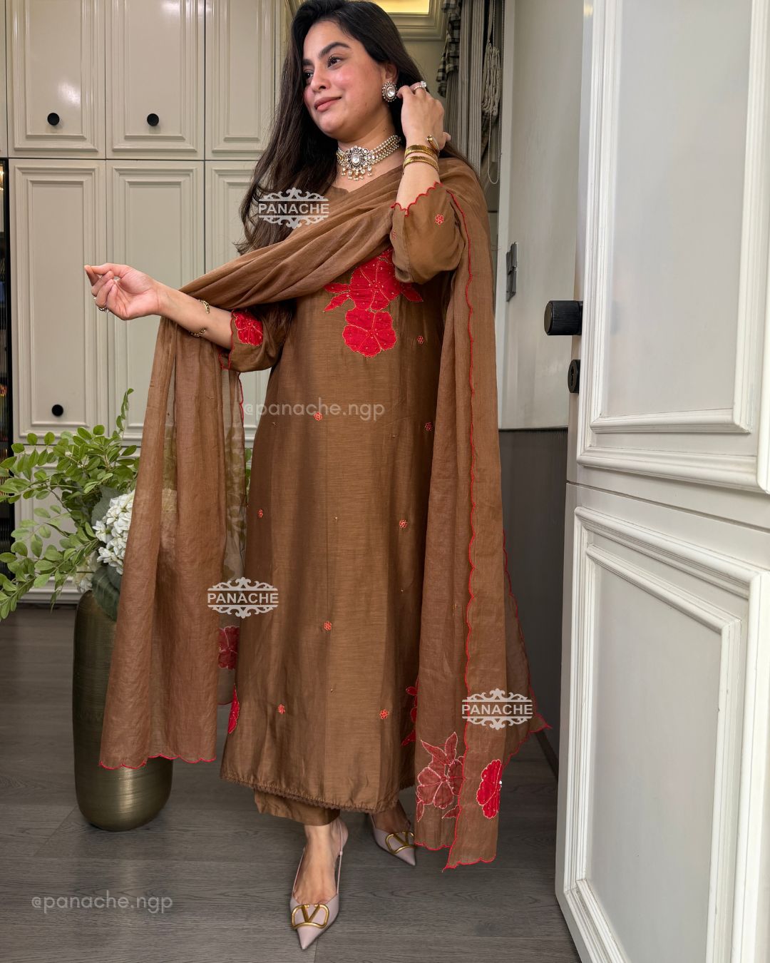 Rose appliqué suits