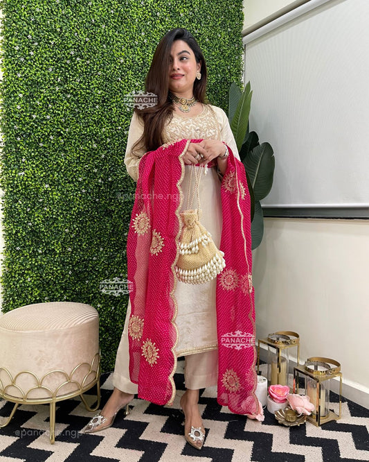 Gold and leheriyan set