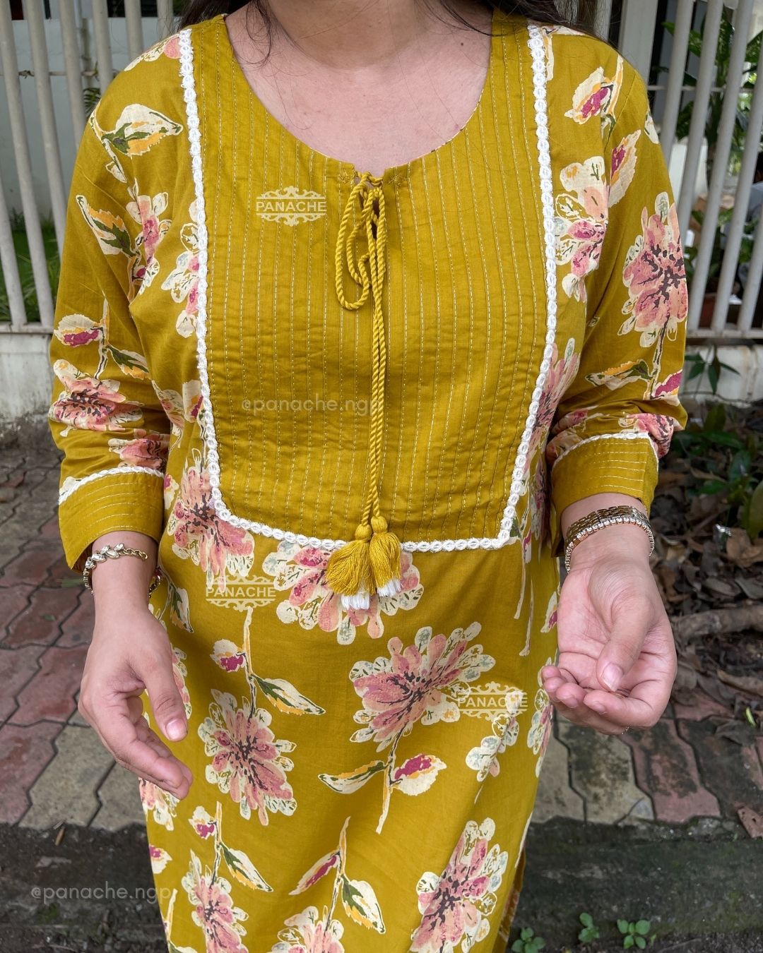 Bright floral summer budget sets