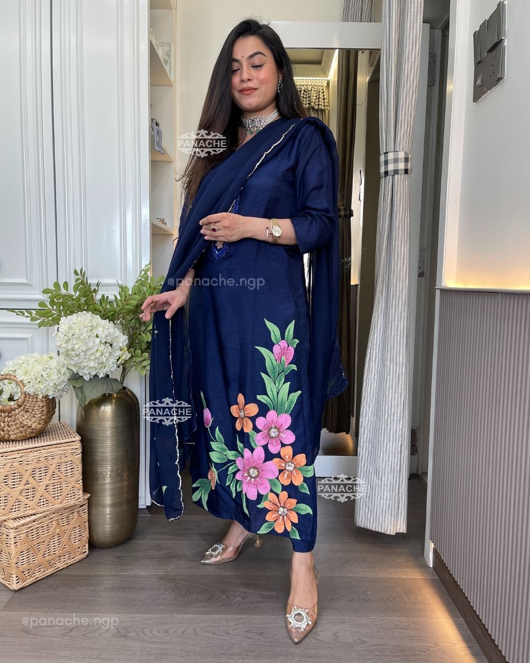 Hand painted Zulfia set