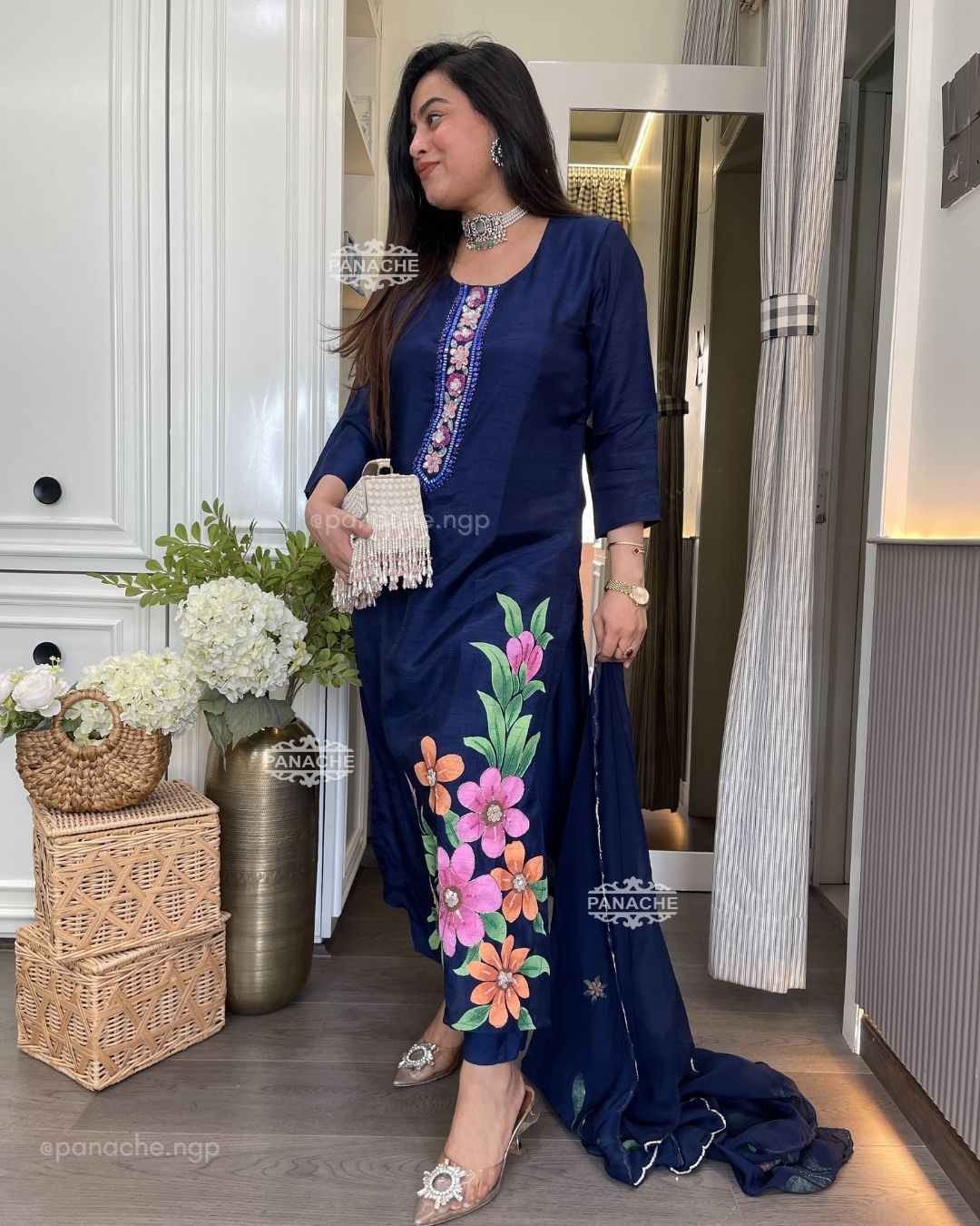 Hand painted Zulfia set