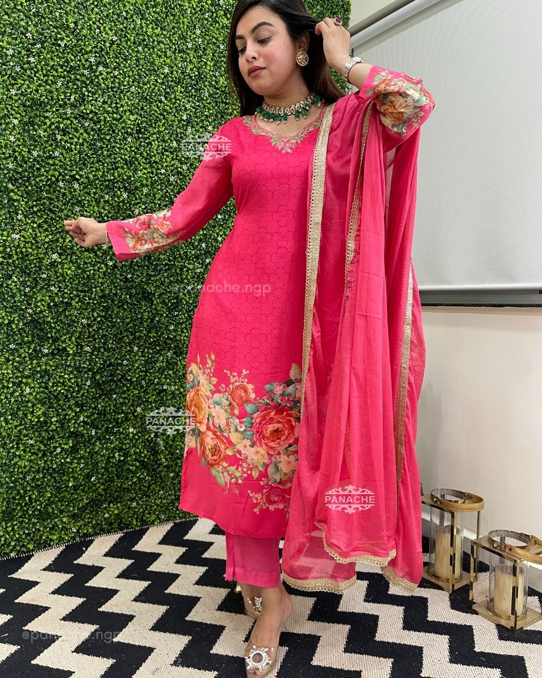 Soft muslin pink set!