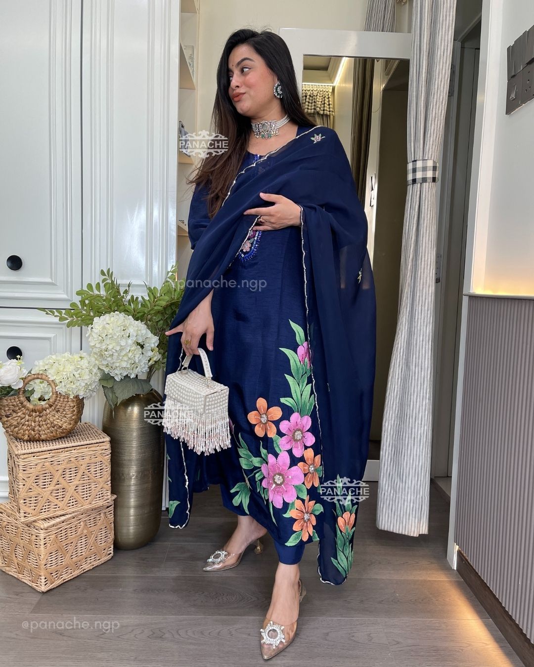 Hand painted Zulfia set