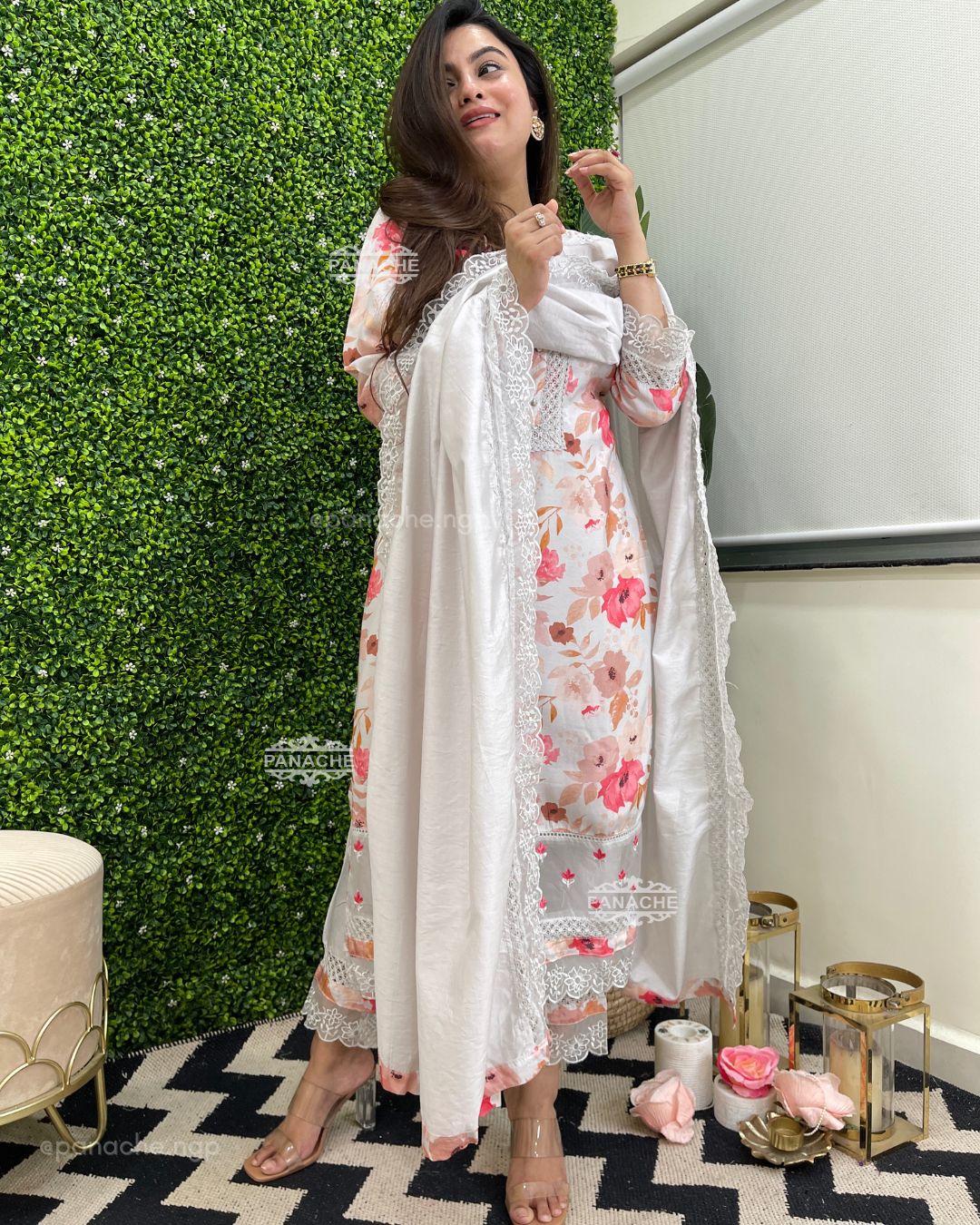 Karachi grey floral set