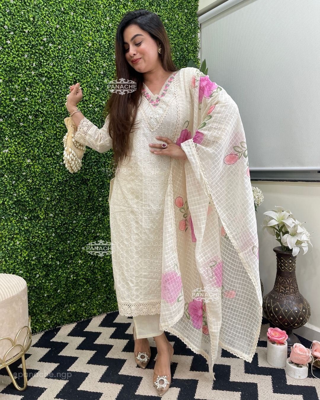 Pearly cotton affair