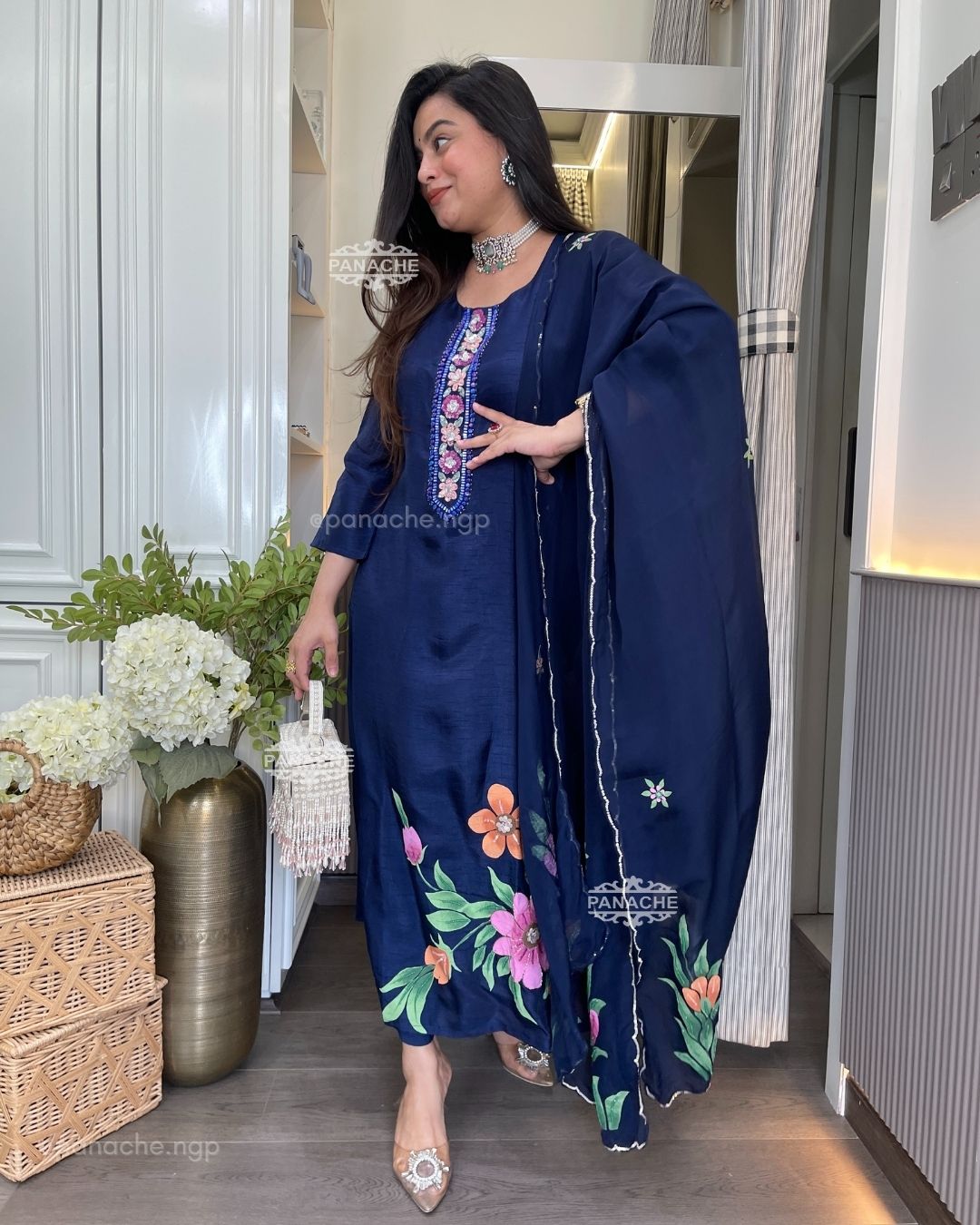 Hand painted Zulfia set