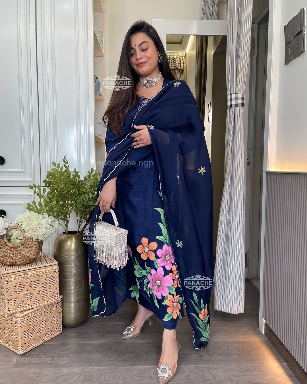 Hand painted Zulfia set