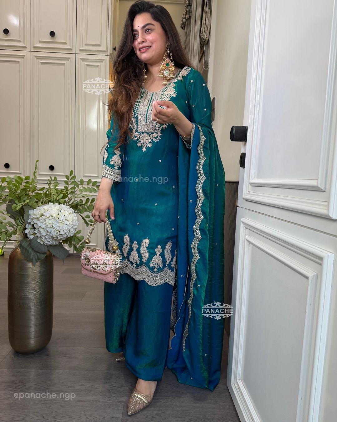Rangrezia zari set