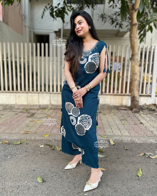 Sleeveless budget coord